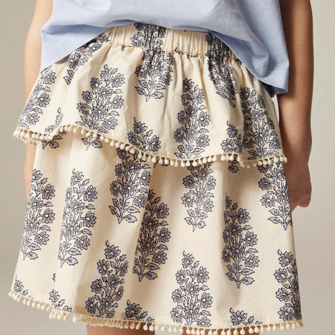 Girls' bobble-trim skirt in blooming lilac block print