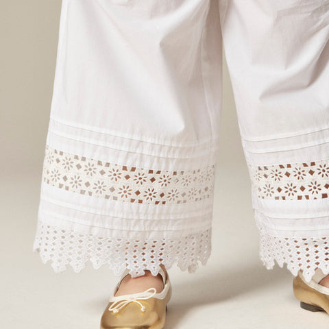 Girls' crochet-trim pull-on pant in cotton poplin