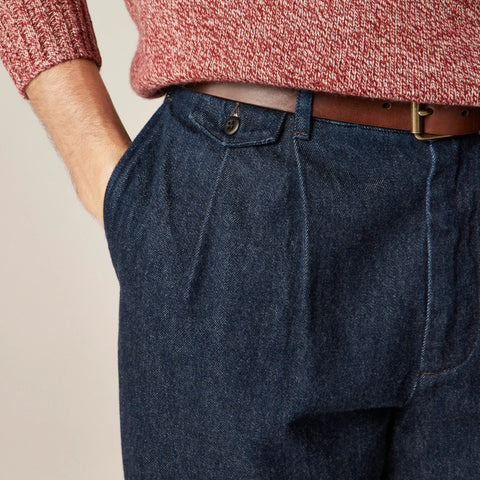 Classic double-pleated indigo-dyed denim pant