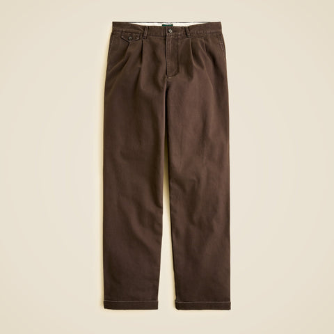 Relaxed-fit double-pleated chino pant in washed canvas