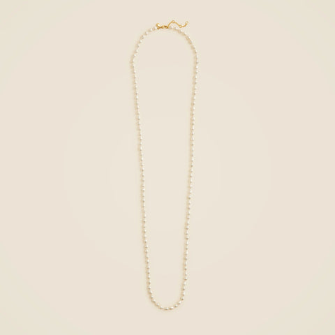 Long pearl necklace