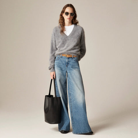 Brushed cashmere V-neck sweater