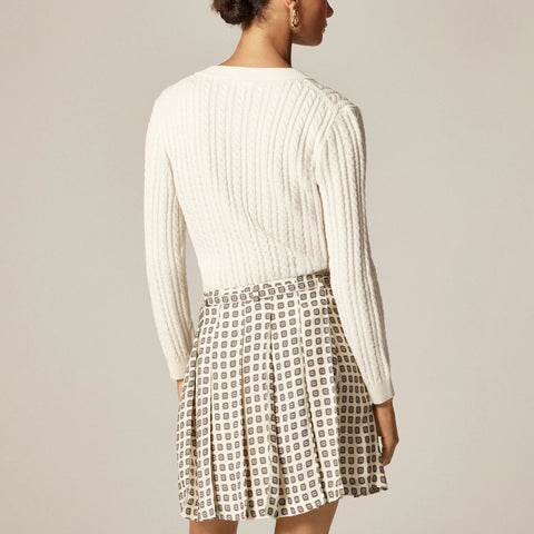 Pleated prep skirt in foulard print