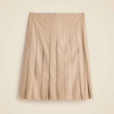 Pleated knee-length skirt in faux leather