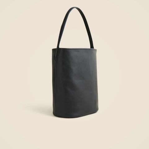Berkeley big bucket bag in leather