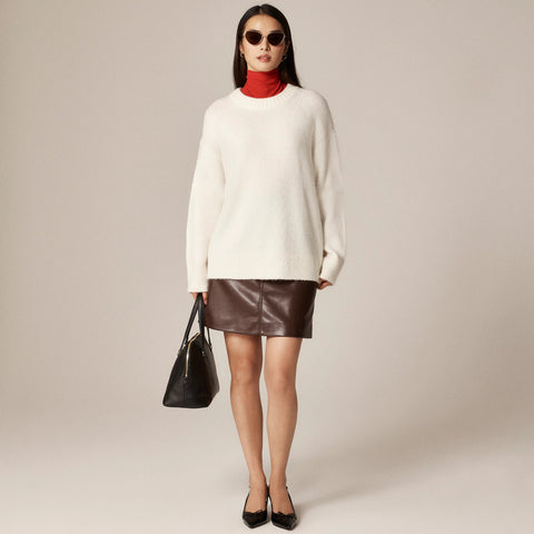 Relaxed crewneck pullover