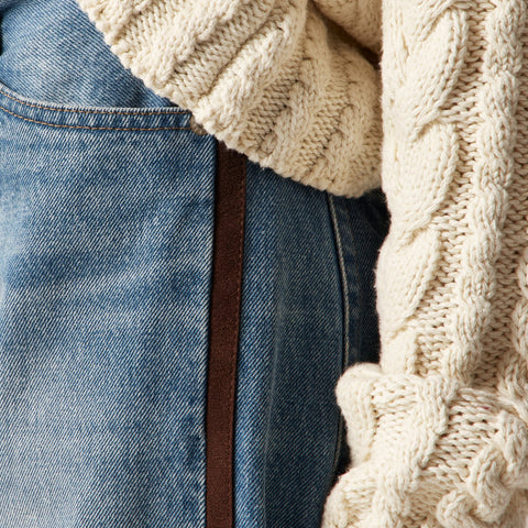 Petite mid-rise relaxed straight jean