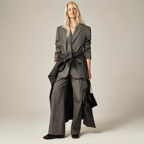 Essential wide-leg pant in Italian studio wool blend