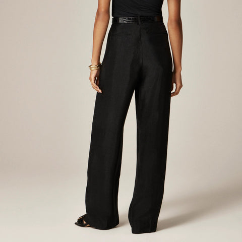 Petite Essential wide-leg pant in textured satin