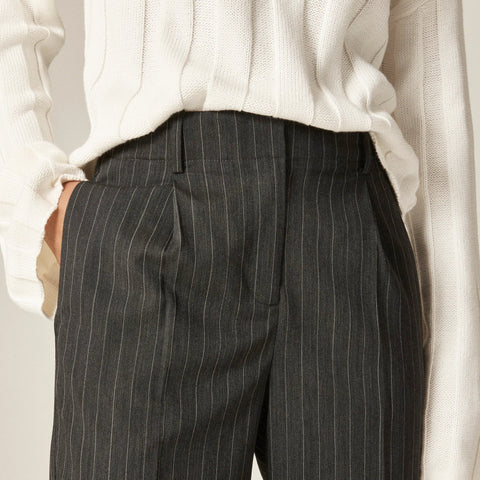 Pleated tapered pant in pinstripe Italian gauzy wool blend