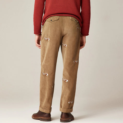 Relaxed-fit corduroy pant with Santa embroidery