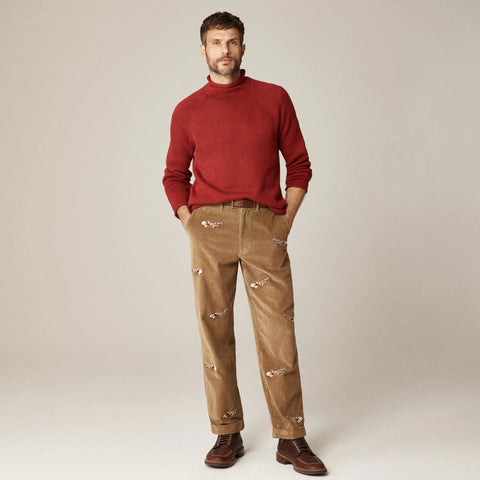 Relaxed-fit corduroy pant with Santa embroidery