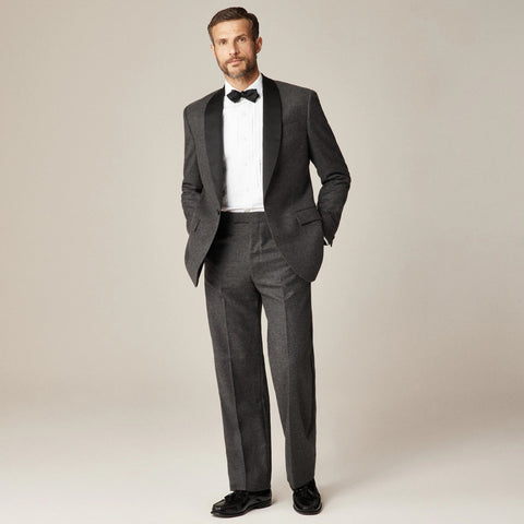 Limited-edition Relaxed-fit shawl-collar tuxedo jacket in English wool flannel