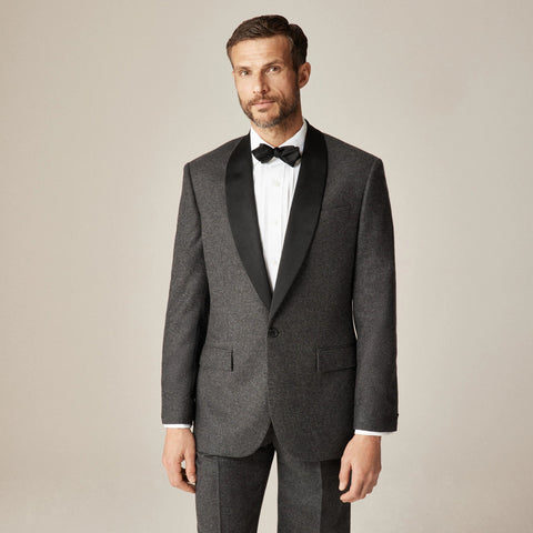 Limited-edition Relaxed-fit shawl-collar tuxedo jacket in English wool flannel