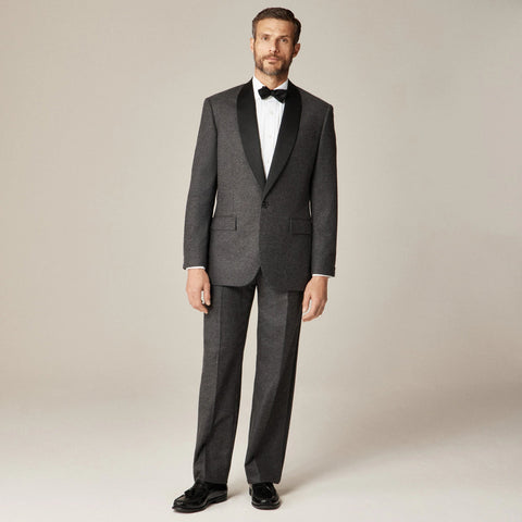 Limited-edition Relaxed-fit shawl-collar tuxedo jacket in English wool flannel