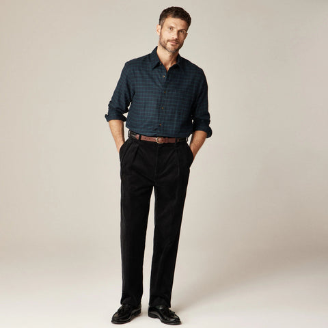 Relaxed-fit double-pleated trouser in Italian corduroy