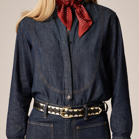 Classic metallic-tipped belt in leather