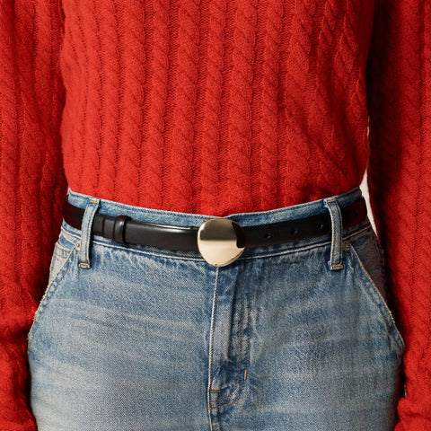 Skinny disc belt in leather