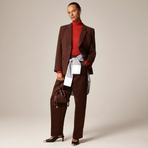 Drawstring pouch bag in leather