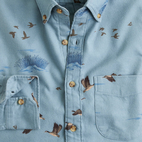 Midweight flannel shirt with button-down collar