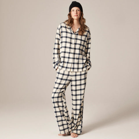 Flannel long-sleeve pajama pant set in plaid