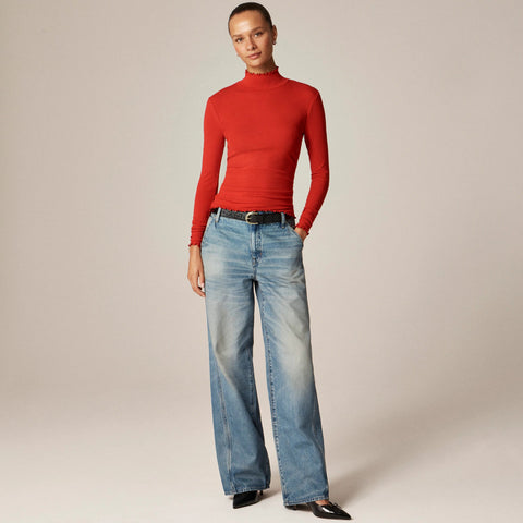 Refined rib lettuce-trim turtleneck