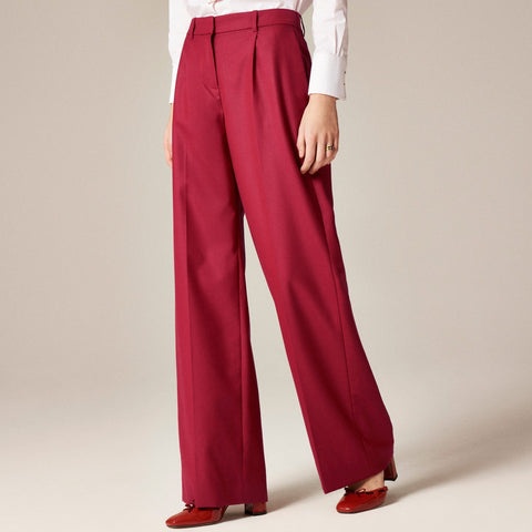 Relaxed-fit pleated pant in wool blend