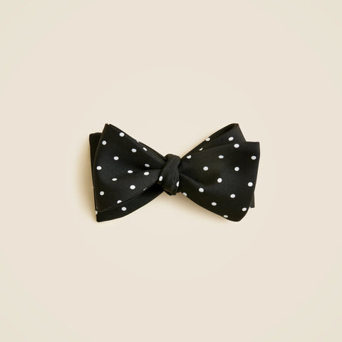 English silk polka-dot bow tie