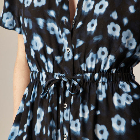 Cerise shirt-dress in blurry floral crepe de chine