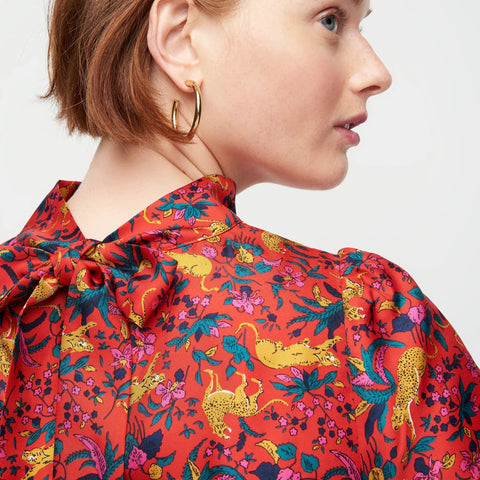 Mini tube hoop earrings in matte gold