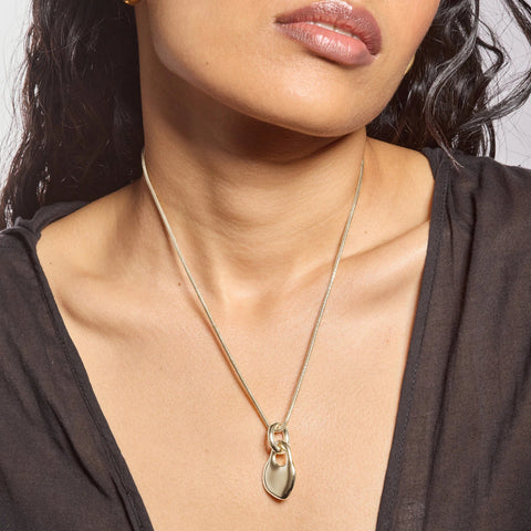 Lady Grey Addy necklace