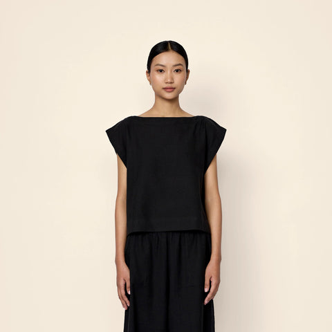 LAUDE the Label everyday top