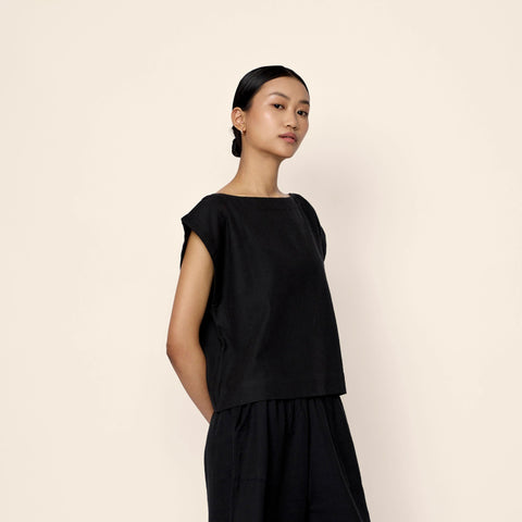 LAUDE the Label everyday top