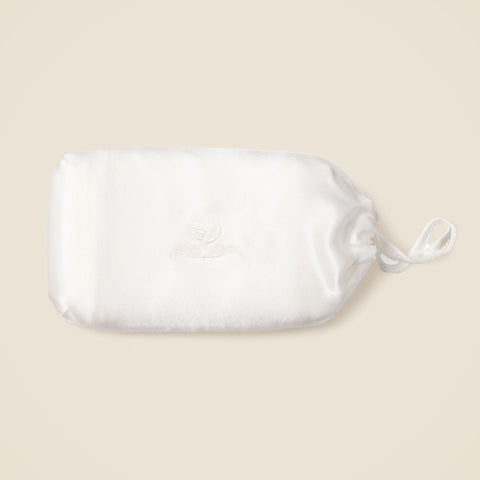 Petite Plume™ silk pillowcase