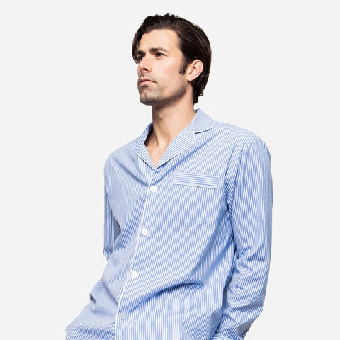 Petite Plume™ men's seersucker pajama set