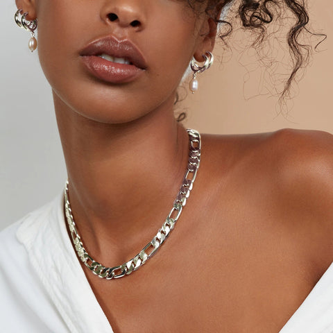 Lady Grey large Figaro necklace