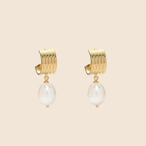 Lady Grey ridge pearl earrings