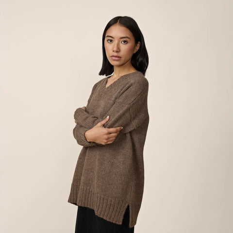 LAUDE the Label oversized V-neck sweater